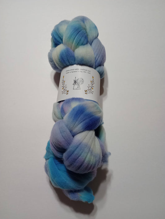 Rambouillet Hand Dyed Roving - 100 g. braids - Blue Iris
