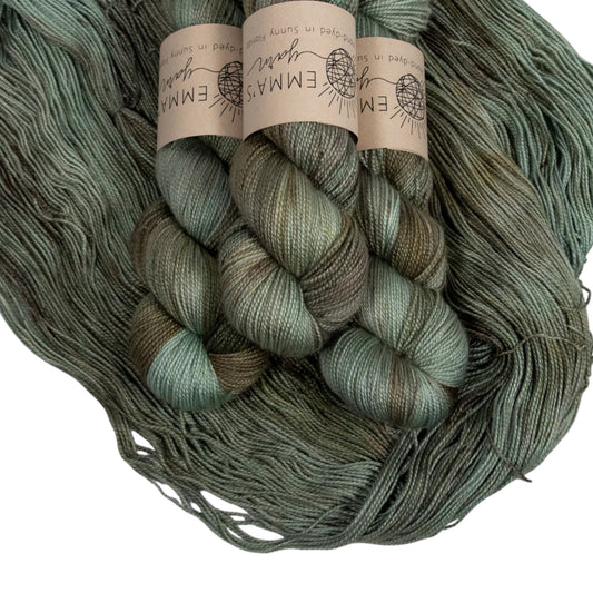 Emma’s Simply Spectacular DK Yarn