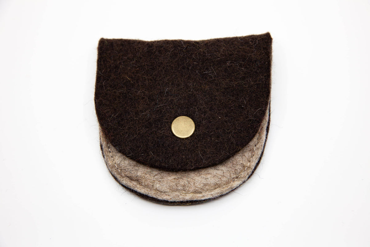The Curve-Mini Felt Pouch